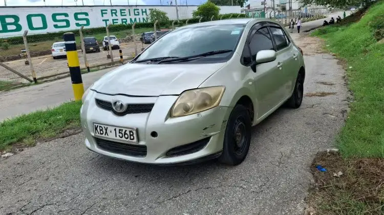 2006 Toyota Auris