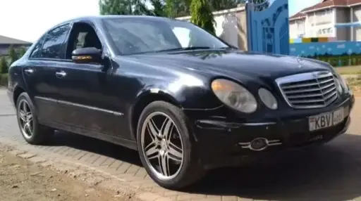 Mercedes-Benz E320