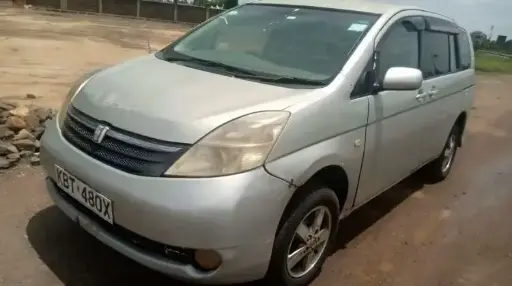 Toyota Isis