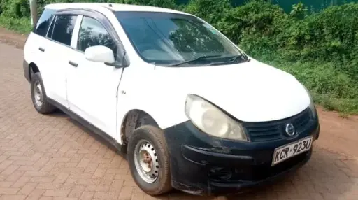 2011 Nissan Advan 