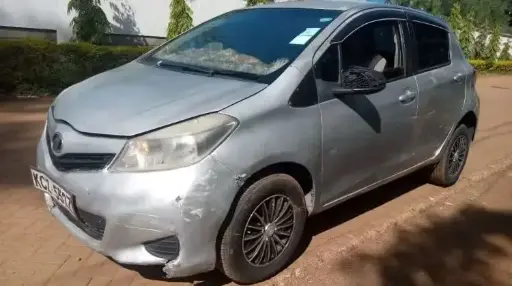 2013 Toyota Vitz