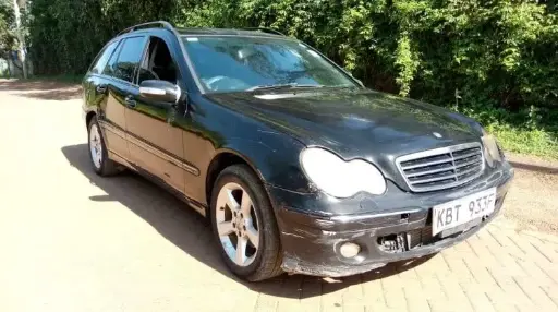 2005 Mercedes-Benz C 180